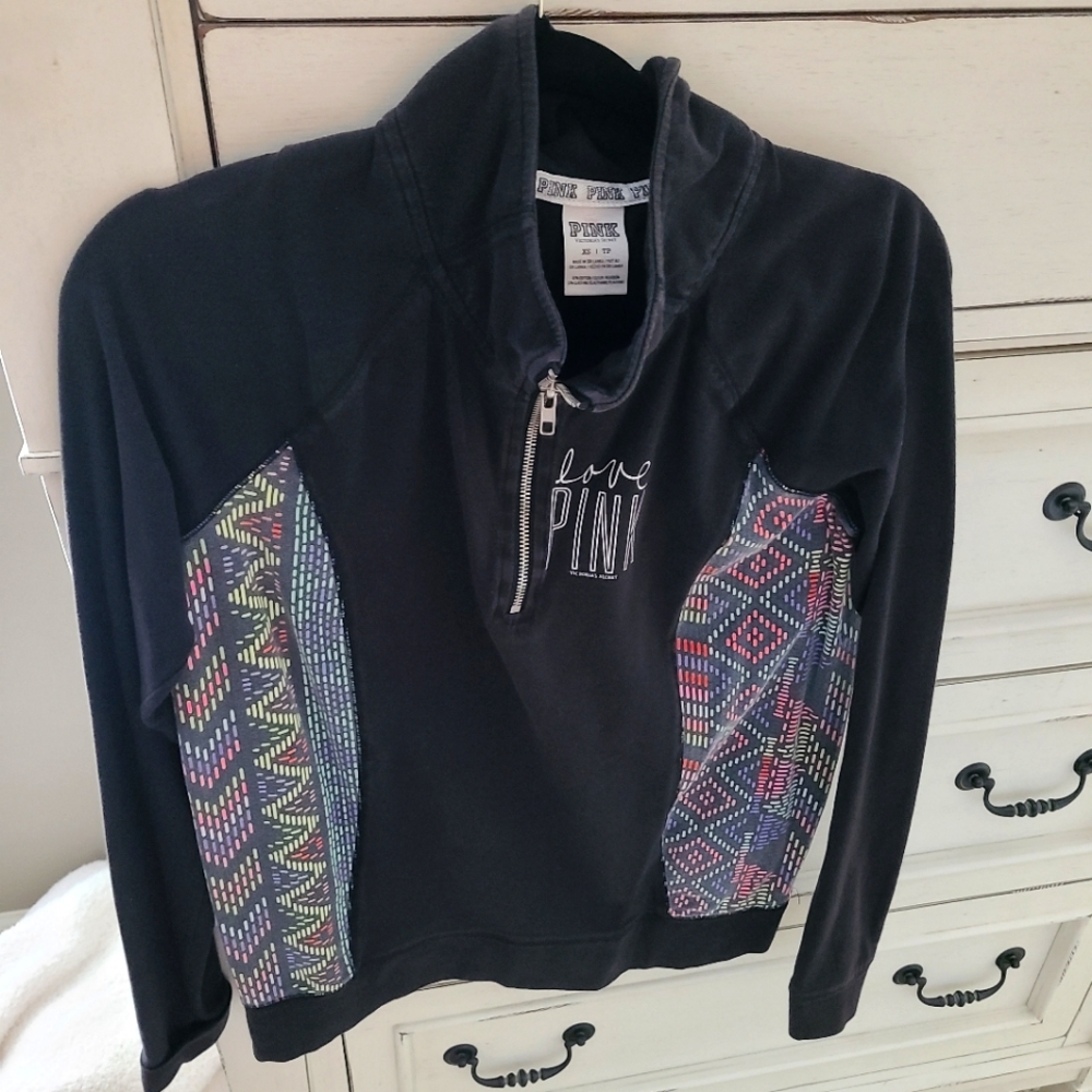 VS PINK pullover